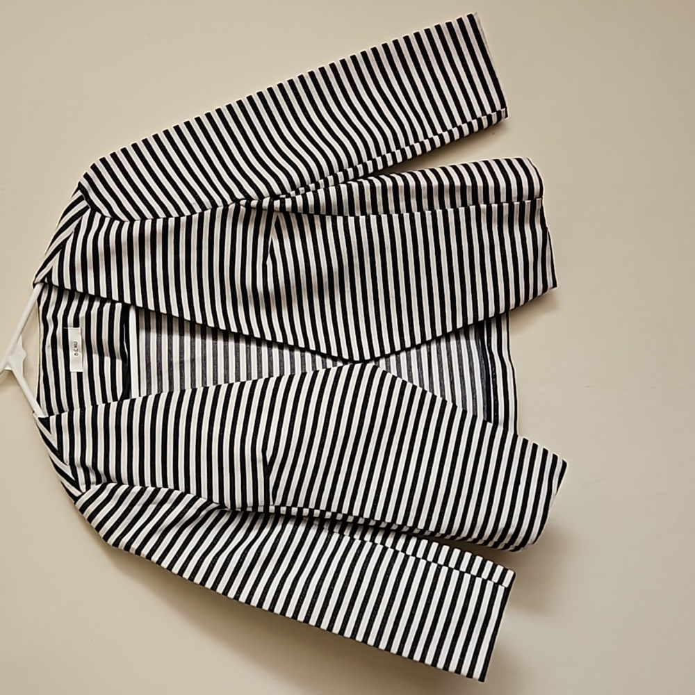 Bcnu blue stripe blazer size xs